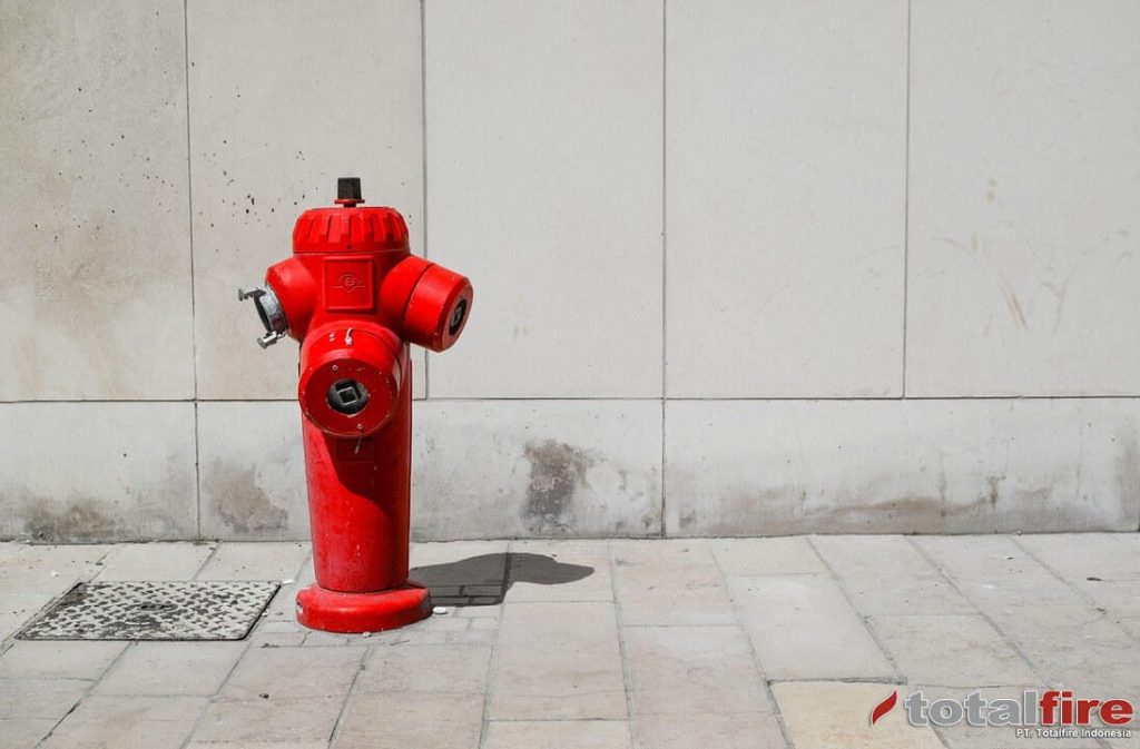 Fire hydrant Sistem Proteksi Kebakaran yang Mudah Dioperasikan