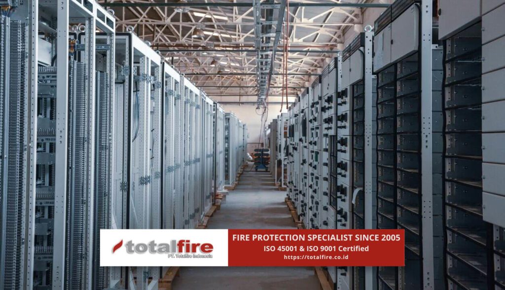 Instalasi Sistem Pemadam Kebakaran CO2 Ruangan Server Data Center